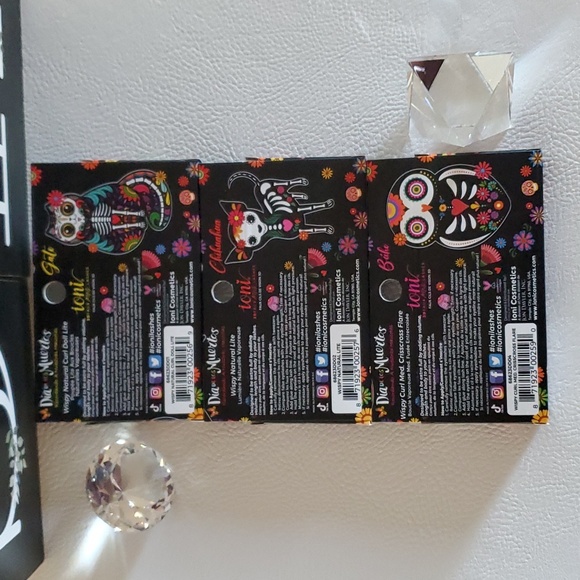 3D Faux Mink Lashes - Picture 2 of 5